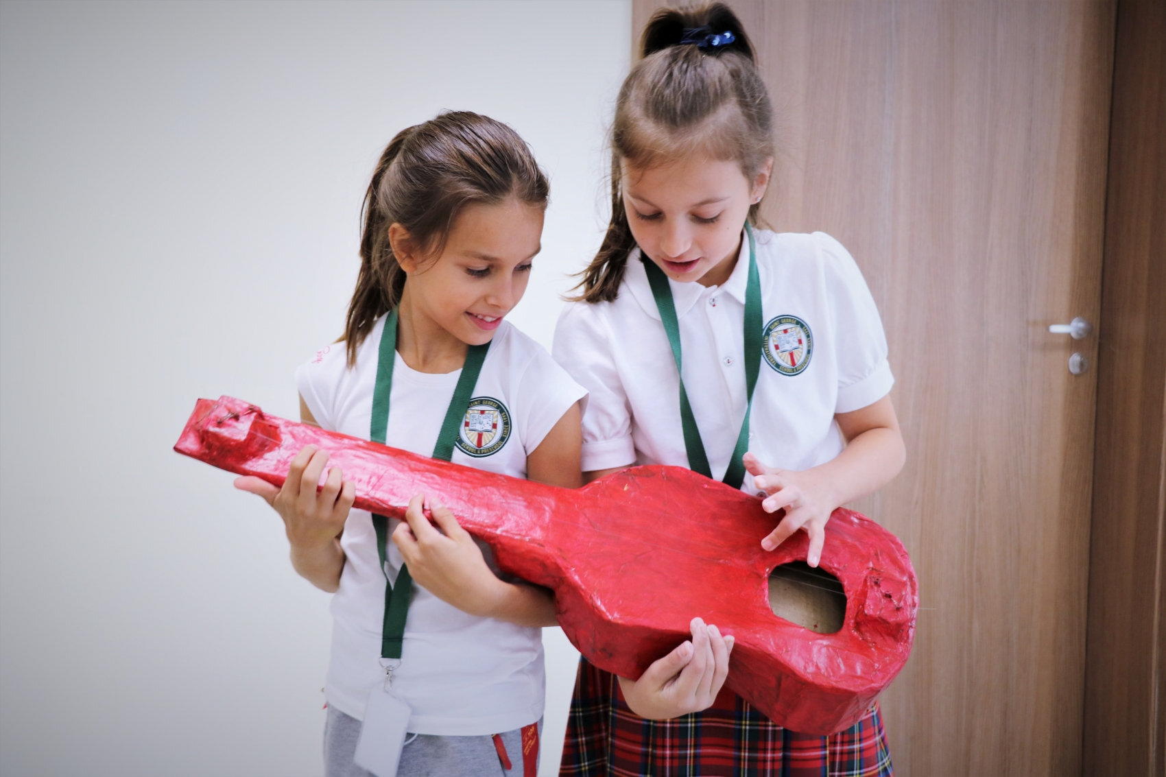 Технологии и Предприемачество с 4Б клас – Хартиена Музика