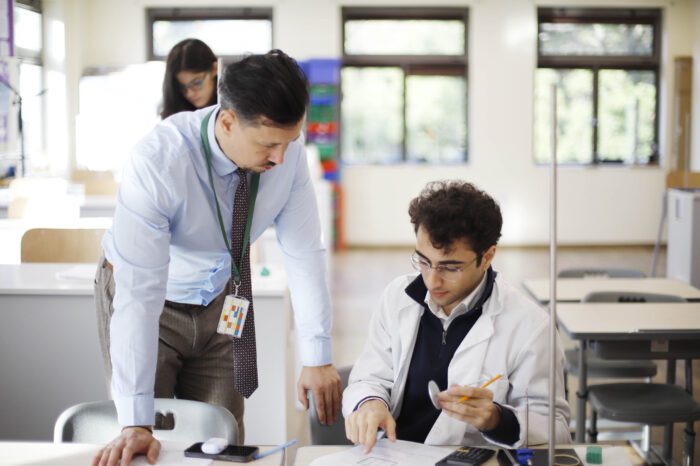 Овладяване на експерименталната физика