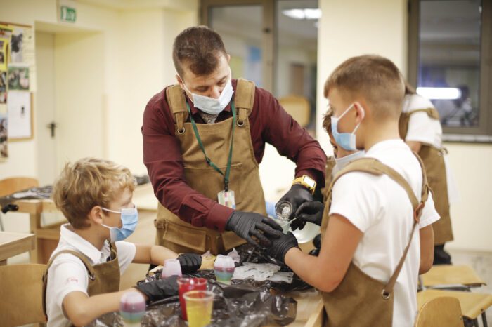 Crafting the Spirit of Christmas